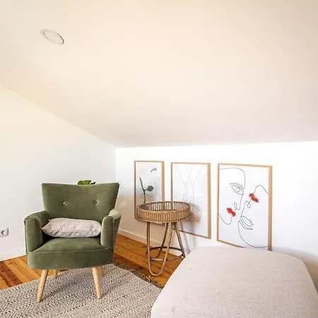 Apartment Akicity Real Charm Lissabon
