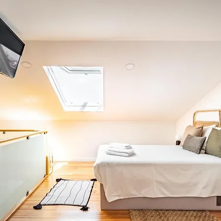 Akicity Real Charm Apartment *